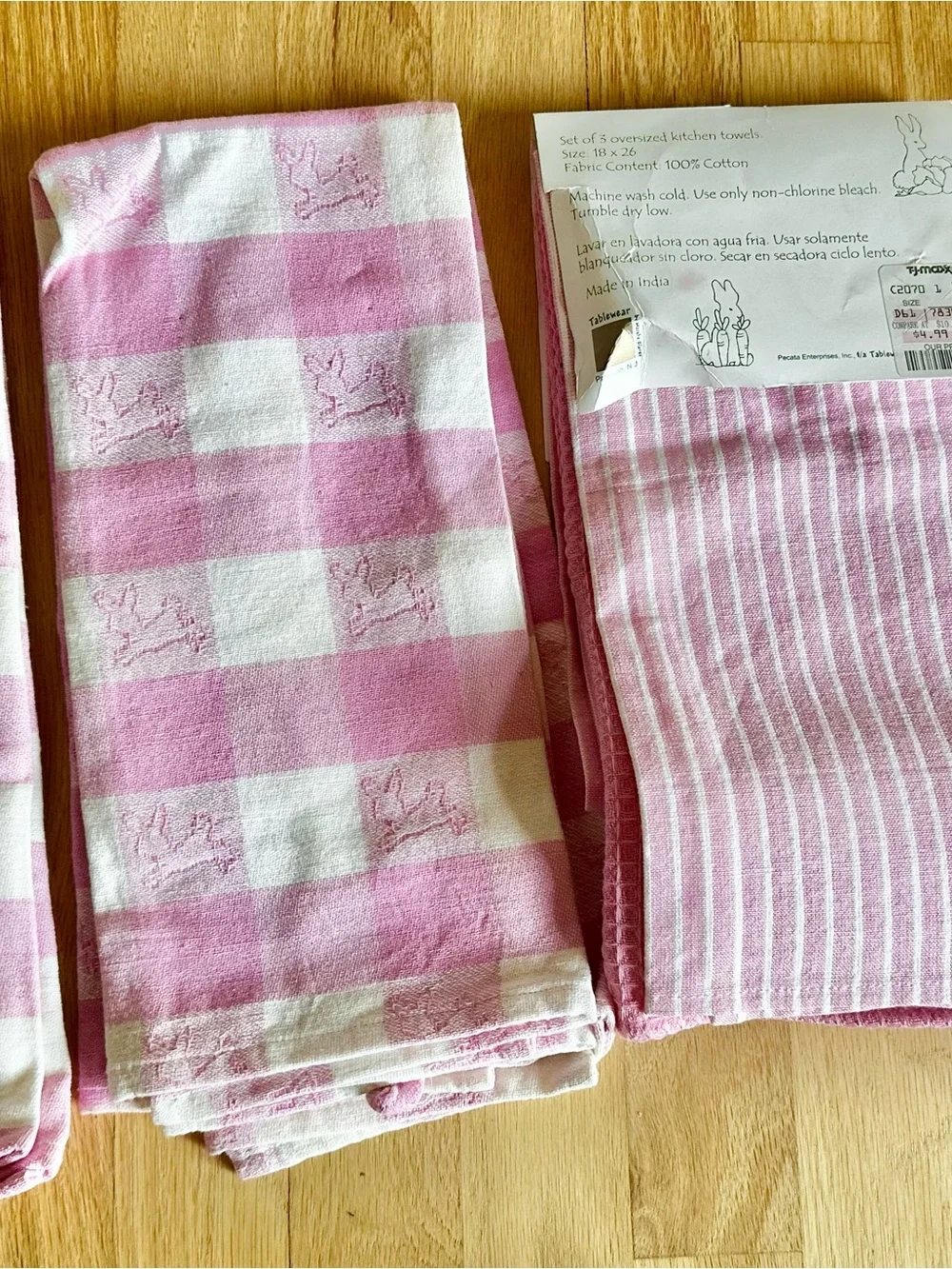 Nwt bundle of 9 Easter  theme Pink 100% cotton made in India kitchen Towels